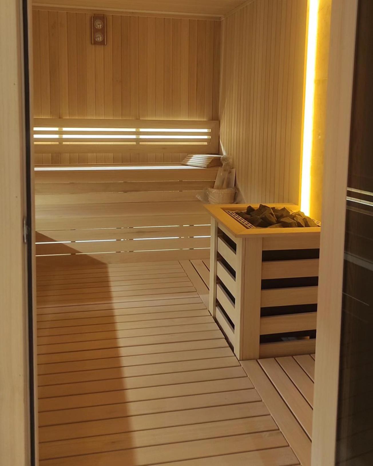 Skopje Sky City 19Th Floor Twin & 12Th Floor & 25Th & 33 Floor Apartments & With Pool & Spa & Gym & Parking Included In Price Eksteriør bilde