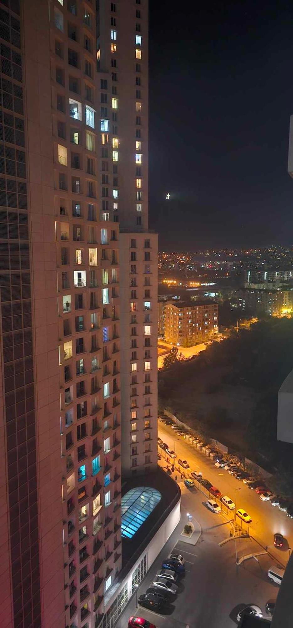 Skopje Sky City 19Th Floor Twin & 12Th Floor & 25Th & 33 Floor Apartments & With Pool & Spa & Gym & Parking Included In Price Eksteriør bilde