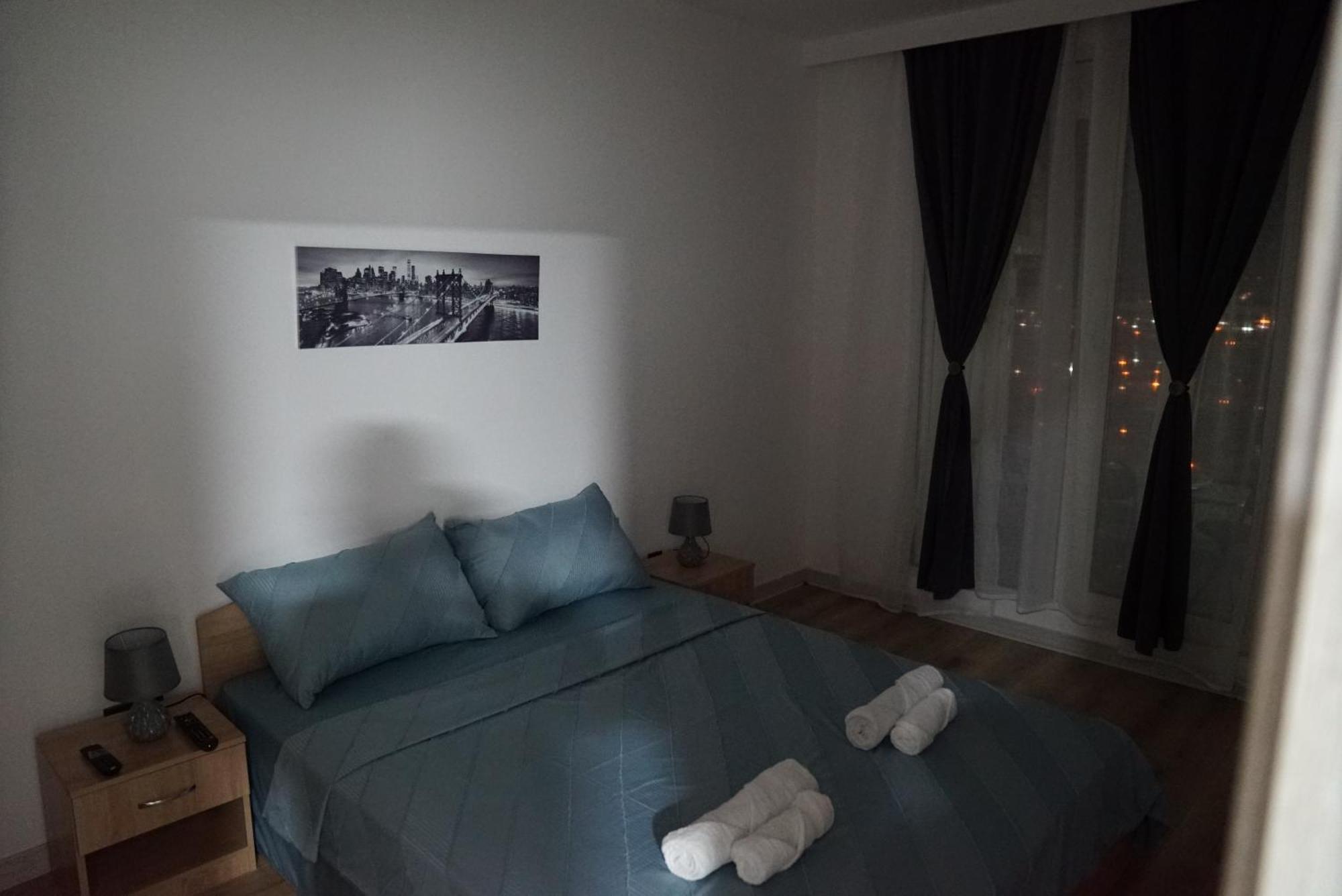 Skopje Sky City 19Th Floor Twin & 12Th Floor & 25Th & 33 Floor Apartments & With Pool & Spa & Gym & Parking Included In Price Eksteriør bilde