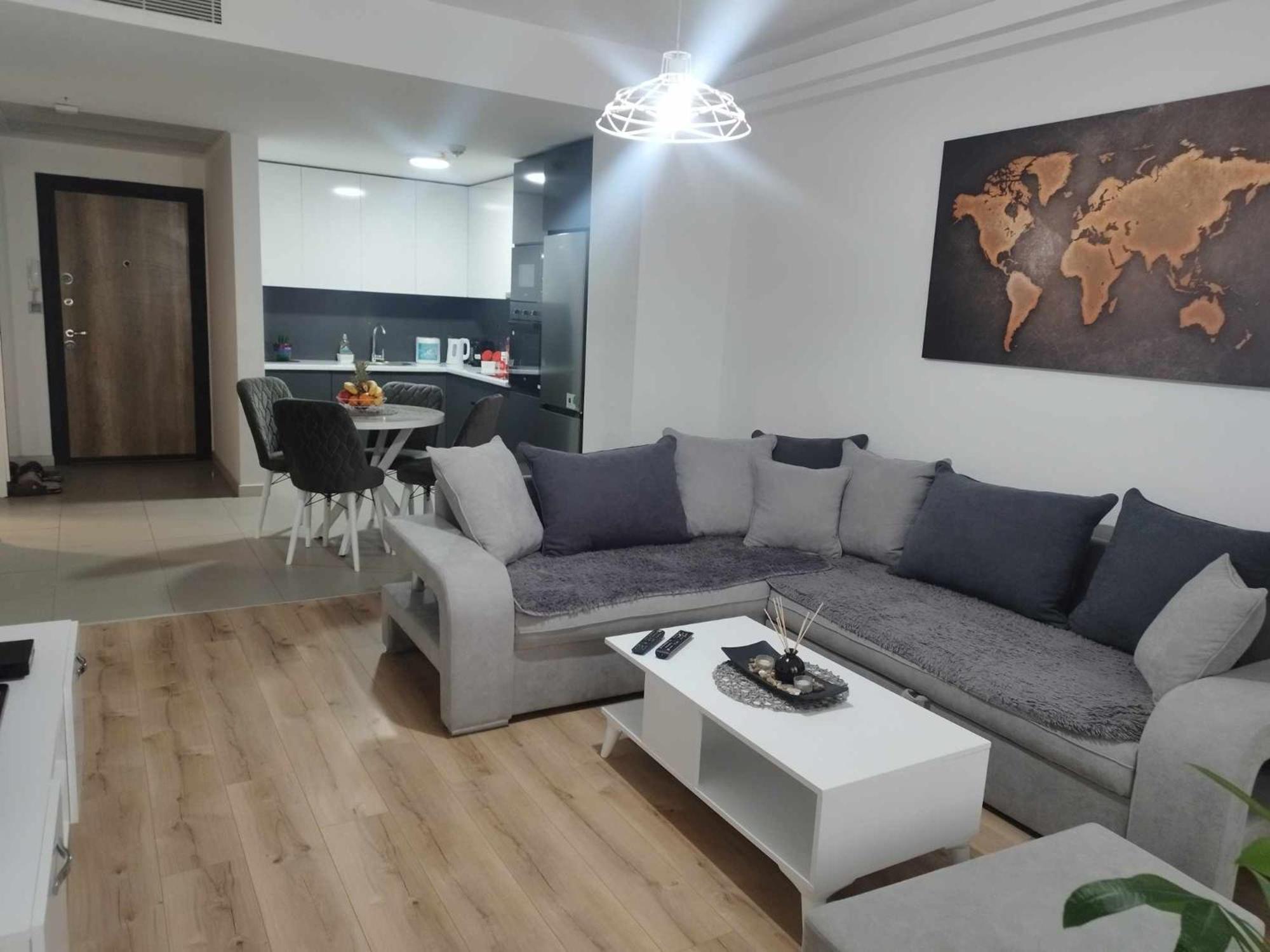 Skopje Sky City 19Th Floor Twin & 12Th Floor & 25Th & 33 Floor Apartments & With Pool & Spa & Gym & Parking Included In Price Eksteriør bilde