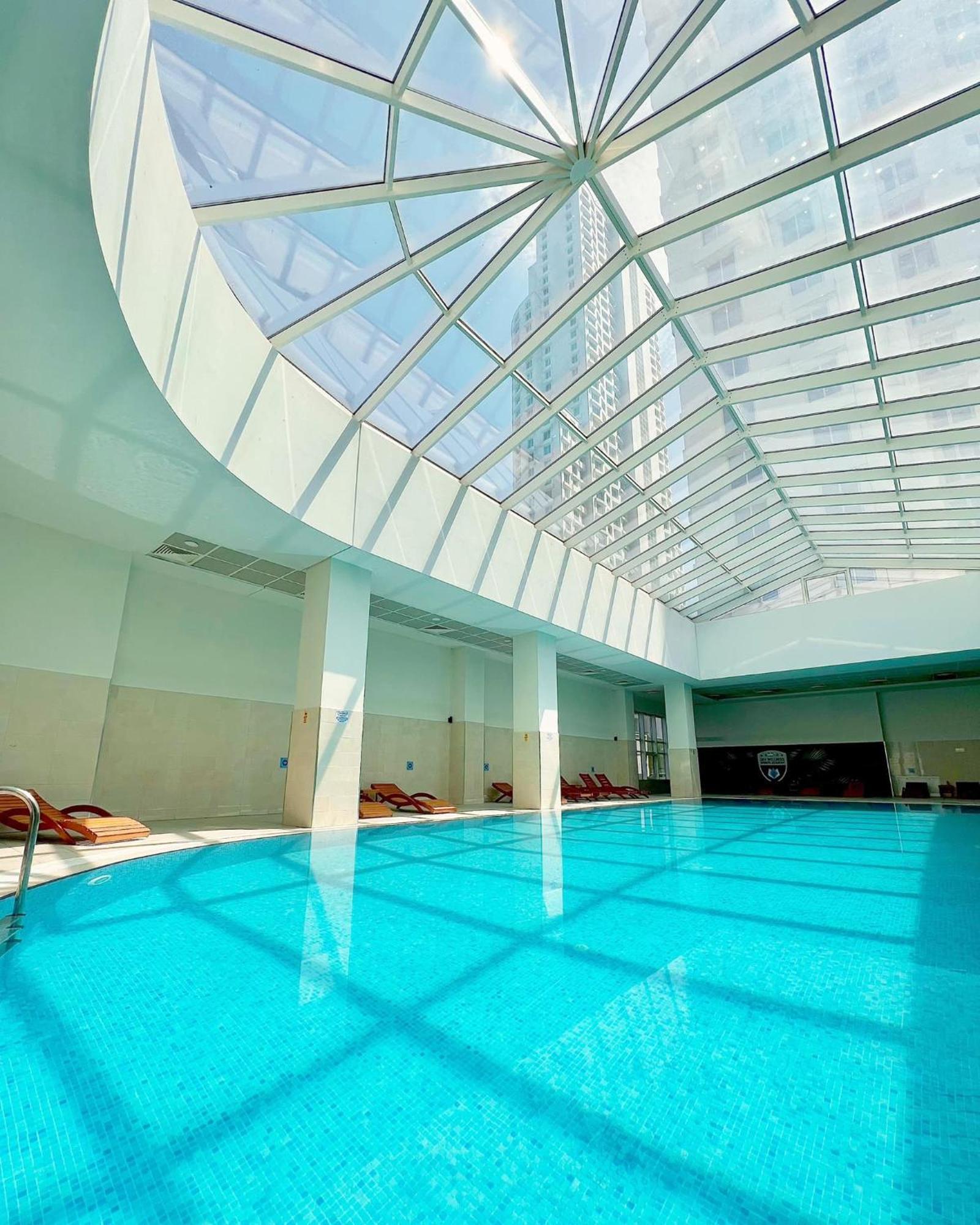 Skopje Sky City 19Th Floor Twin & 12Th Floor & 25Th & 33 Floor Apartments & With Pool & Spa & Gym & Parking Included In Price Eksteriør bilde