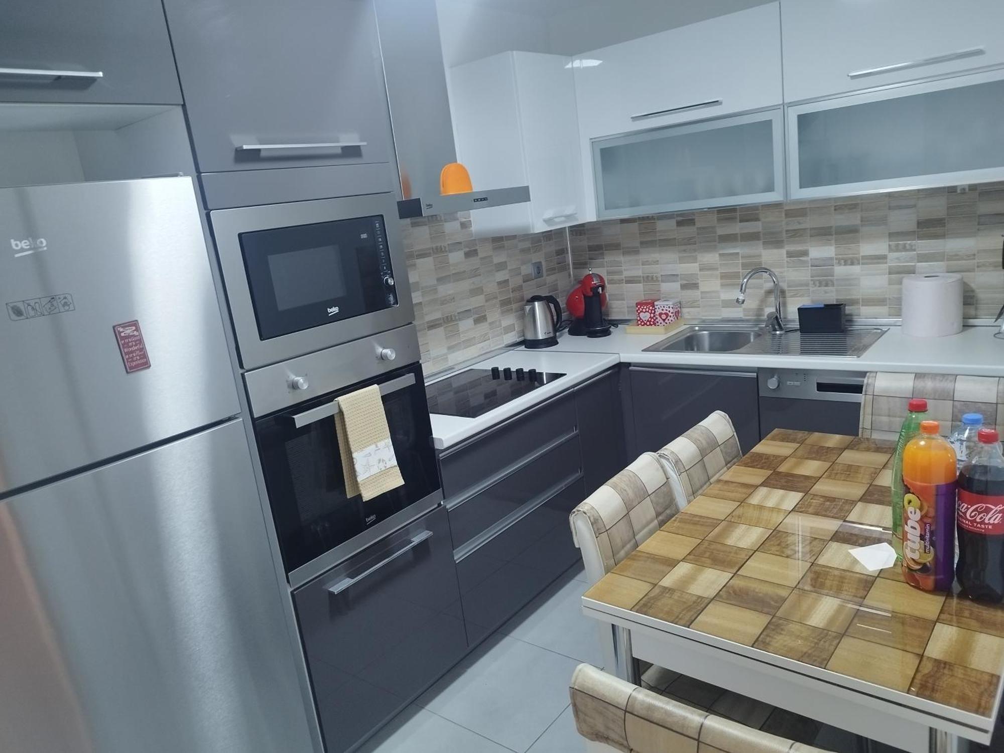 Skopje Sky City 19Th Floor Twin & 12Th Floor & 25Th & 33 Floor Apartments & With Pool & Spa & Gym & Parking Included In Price Eksteriør bilde